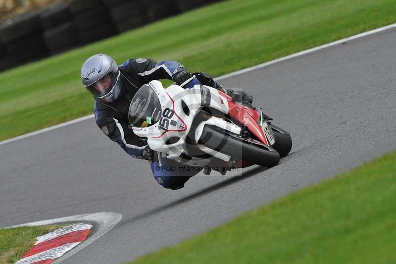 Motorcycle action photographs;Trackday digital images;cadwell;cadwell park photographs;event digital images;eventdigitalimages;motor racing louth lincolnshire;no limits trackdays;peter wileman photography;trackday;trackday photos