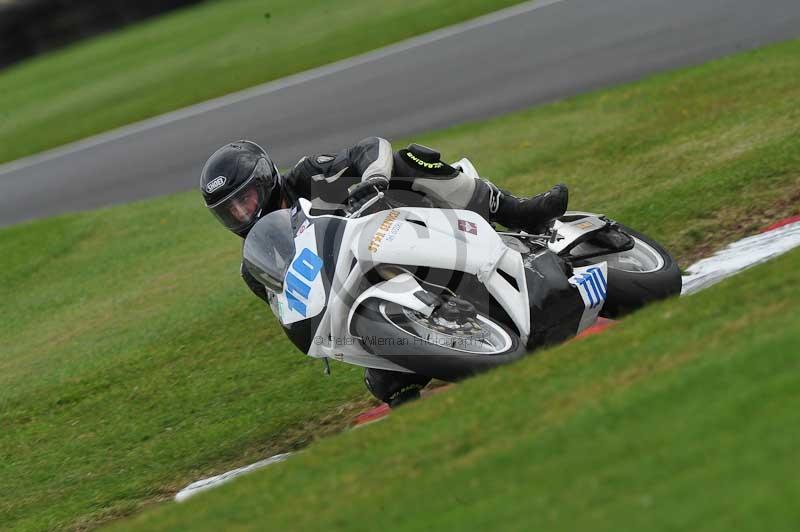 Motorcycle action photographs;Trackday digital images;cadwell;cadwell park photographs;event digital images;eventdigitalimages;motor racing louth lincolnshire;no limits trackdays;peter wileman photography;trackday;trackday photos