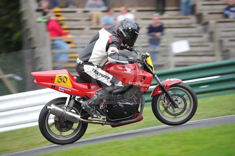 Motorcycle action photographs;Trackday digital images;cadwell;cadwell park photographs;event digital images;eventdigitalimages;motor racing louth lincolnshire;no limits trackdays;peter wileman photography;trackday;trackday photos