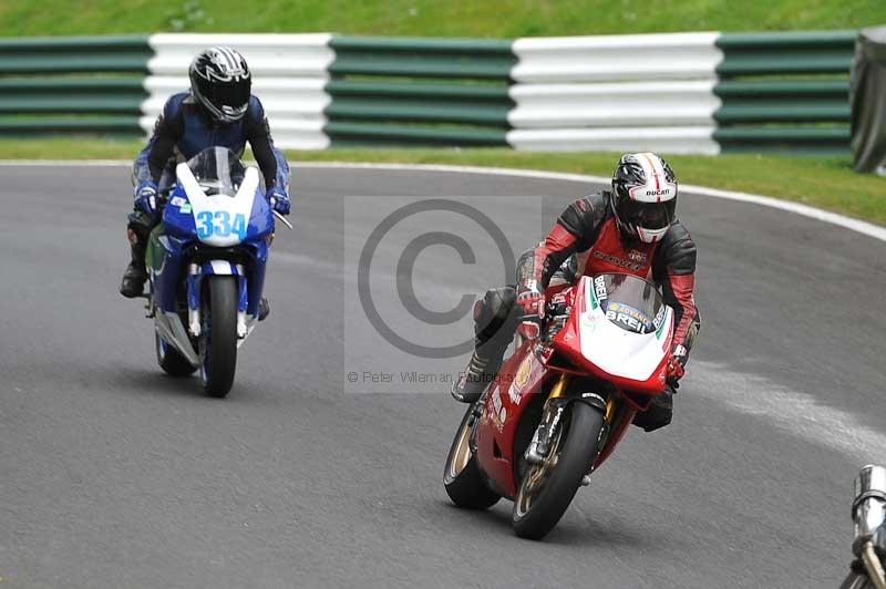 Motorcycle action photographs;Trackday digital images;cadwell;cadwell park photographs;event digital images;eventdigitalimages;motor racing louth lincolnshire;no limits trackdays;peter wileman photography;trackday;trackday photos