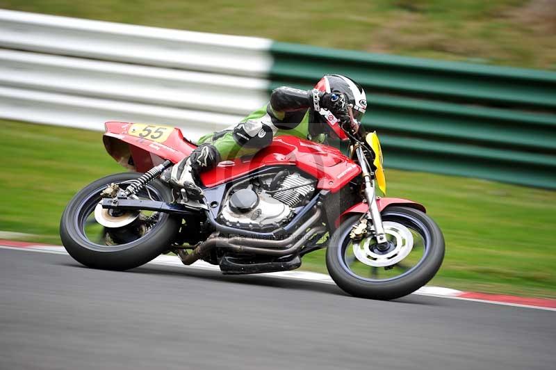 Motorcycle action photographs;Trackday digital images;cadwell;cadwell park photographs;event digital images;eventdigitalimages;motor racing louth lincolnshire;no limits trackdays;peter wileman photography;trackday;trackday photos