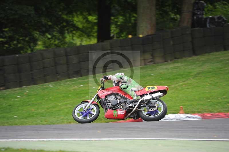 Motorcycle action photographs;Trackday digital images;cadwell;cadwell park photographs;event digital images;eventdigitalimages;motor racing louth lincolnshire;no limits trackdays;peter wileman photography;trackday;trackday photos