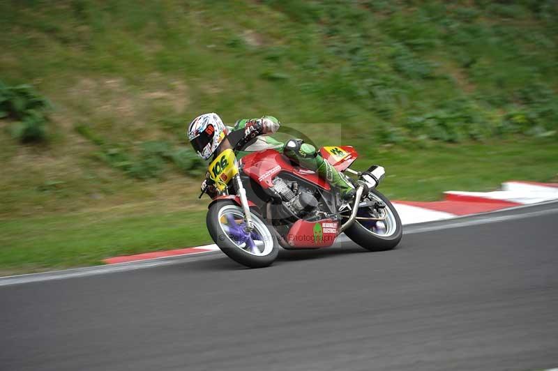 Motorcycle action photographs;Trackday digital images;cadwell;cadwell park photographs;event digital images;eventdigitalimages;motor racing louth lincolnshire;no limits trackdays;peter wileman photography;trackday;trackday photos