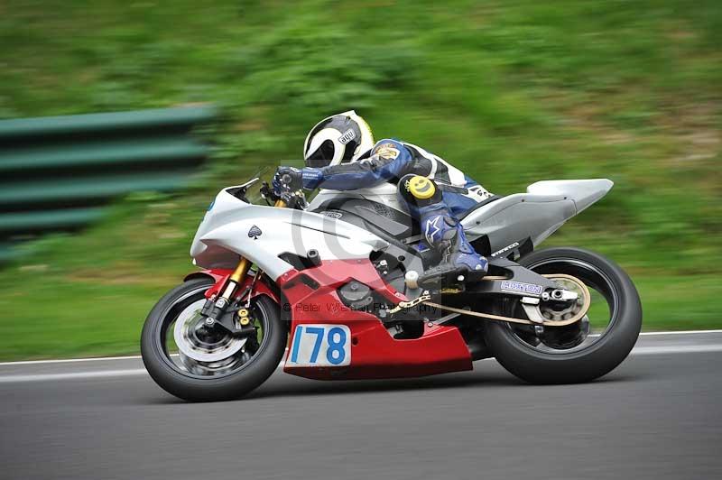 Motorcycle action photographs;Trackday digital images;cadwell;cadwell park photographs;event digital images;eventdigitalimages;motor racing louth lincolnshire;no limits trackdays;peter wileman photography;trackday;trackday photos