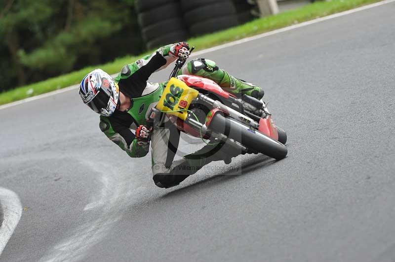 Motorcycle action photographs;Trackday digital images;cadwell;cadwell park photographs;event digital images;eventdigitalimages;motor racing louth lincolnshire;no limits trackdays;peter wileman photography;trackday;trackday photos