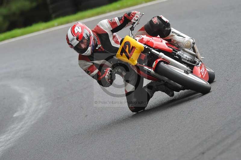 Motorcycle action photographs;Trackday digital images;cadwell;cadwell park photographs;event digital images;eventdigitalimages;motor racing louth lincolnshire;no limits trackdays;peter wileman photography;trackday;trackday photos