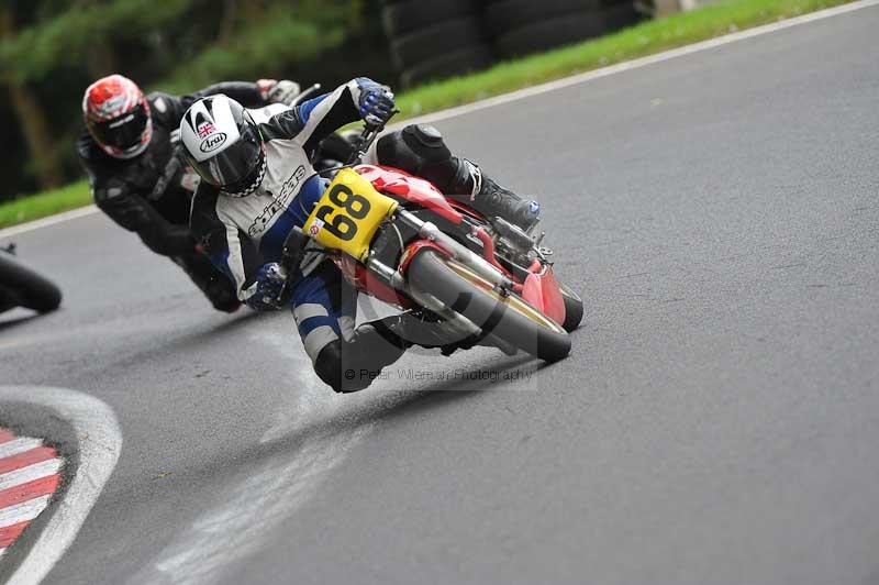 Motorcycle action photographs;Trackday digital images;cadwell;cadwell park photographs;event digital images;eventdigitalimages;motor racing louth lincolnshire;no limits trackdays;peter wileman photography;trackday;trackday photos