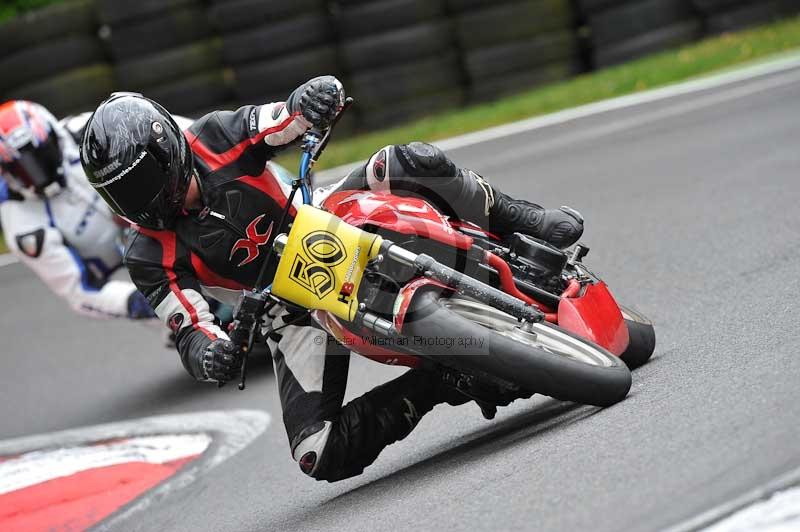 Motorcycle action photographs;Trackday digital images;cadwell;cadwell park photographs;event digital images;eventdigitalimages;motor racing louth lincolnshire;no limits trackdays;peter wileman photography;trackday;trackday photos