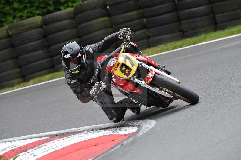 Motorcycle action photographs;Trackday digital images;cadwell;cadwell park photographs;event digital images;eventdigitalimages;motor racing louth lincolnshire;no limits trackdays;peter wileman photography;trackday;trackday photos