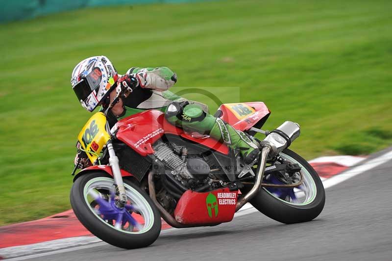 Motorcycle action photographs;Trackday digital images;cadwell;cadwell park photographs;event digital images;eventdigitalimages;motor racing louth lincolnshire;no limits trackdays;peter wileman photography;trackday;trackday photos