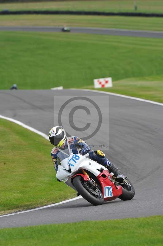 Motorcycle action photographs;Trackday digital images;cadwell;cadwell park photographs;event digital images;eventdigitalimages;motor racing louth lincolnshire;no limits trackdays;peter wileman photography;trackday;trackday photos