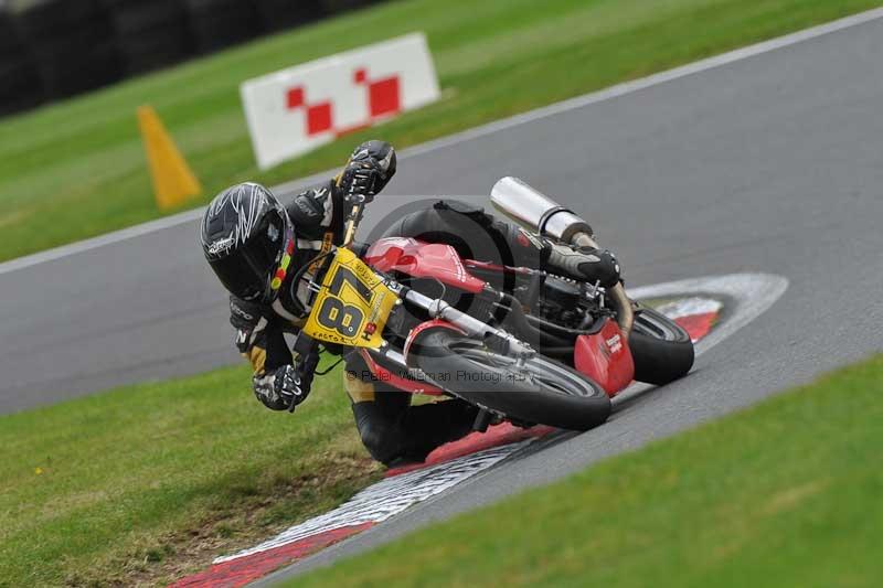 Motorcycle action photographs;Trackday digital images;cadwell;cadwell park photographs;event digital images;eventdigitalimages;motor racing louth lincolnshire;no limits trackdays;peter wileman photography;trackday;trackday photos