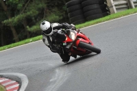 Motorcycle-action-photographs;Trackday-digital-images;cadwell;cadwell-park-photographs;event-digital-images;eventdigitalimages;motor-racing-louth-lincolnshire;no-limits-trackdays;peter-wileman-photography;trackday;trackday-photos