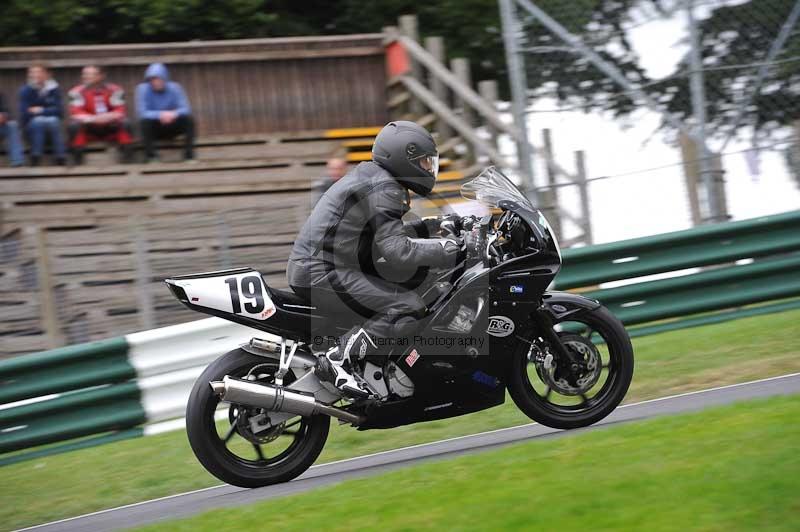 Motorcycle action photographs;Trackday digital images;cadwell;cadwell park photographs;event digital images;eventdigitalimages;motor racing louth lincolnshire;no limits trackdays;peter wileman photography;trackday;trackday photos