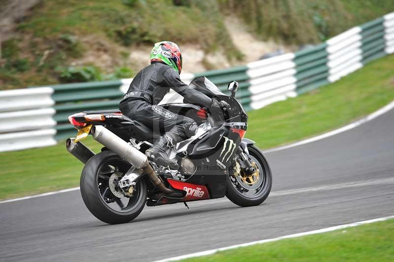 Motorcycle action photographs;Trackday digital images;cadwell;cadwell park photographs;event digital images;eventdigitalimages;motor racing louth lincolnshire;no limits trackdays;peter wileman photography;trackday;trackday photos