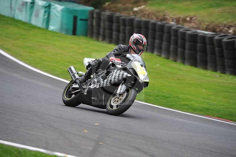 Motorcycle action photographs;Trackday digital images;cadwell;cadwell park photographs;event digital images;eventdigitalimages;motor racing louth lincolnshire;no limits trackdays;peter wileman photography;trackday;trackday photos