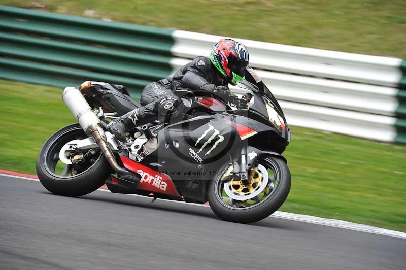 Motorcycle action photographs;Trackday digital images;cadwell;cadwell park photographs;event digital images;eventdigitalimages;motor racing louth lincolnshire;no limits trackdays;peter wileman photography;trackday;trackday photos
