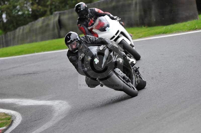 Motorcycle action photographs;Trackday digital images;cadwell;cadwell park photographs;event digital images;eventdigitalimages;motor racing louth lincolnshire;no limits trackdays;peter wileman photography;trackday;trackday photos