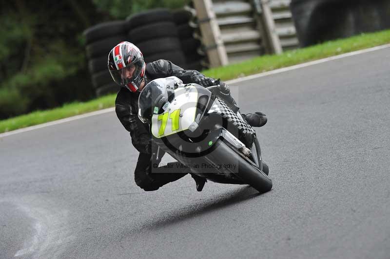 Motorcycle action photographs;Trackday digital images;cadwell;cadwell park photographs;event digital images;eventdigitalimages;motor racing louth lincolnshire;no limits trackdays;peter wileman photography;trackday;trackday photos