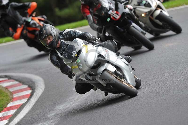 Motorcycle action photographs;Trackday digital images;cadwell;cadwell park photographs;event digital images;eventdigitalimages;motor racing louth lincolnshire;no limits trackdays;peter wileman photography;trackday;trackday photos