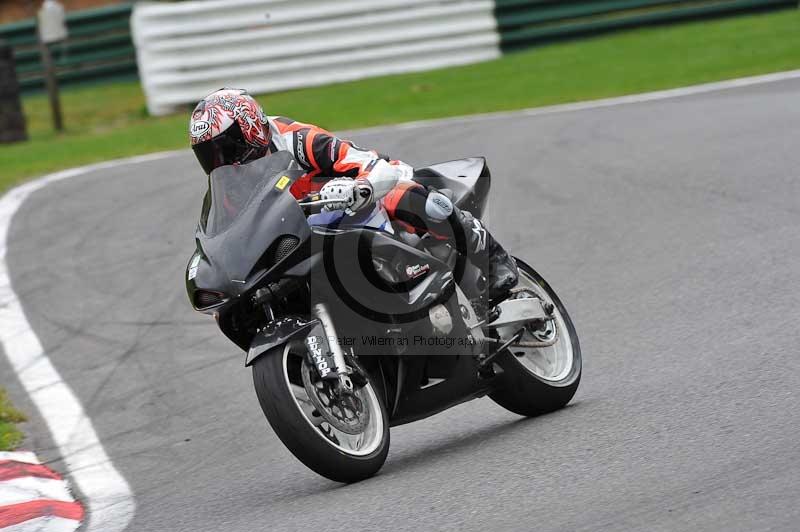 Motorcycle action photographs;Trackday digital images;cadwell;cadwell park photographs;event digital images;eventdigitalimages;motor racing louth lincolnshire;no limits trackdays;peter wileman photography;trackday;trackday photos
