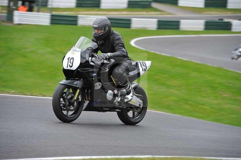Motorcycle action photographs;Trackday digital images;cadwell;cadwell park photographs;event digital images;eventdigitalimages;motor racing louth lincolnshire;no limits trackdays;peter wileman photography;trackday;trackday photos