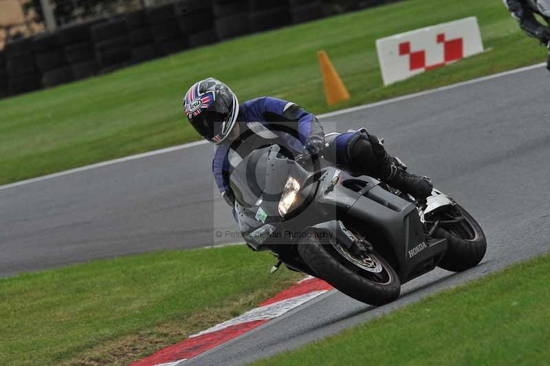 Motorcycle action photographs;Trackday digital images;cadwell;cadwell park photographs;event digital images;eventdigitalimages;motor racing louth lincolnshire;no limits trackdays;peter wileman photography;trackday;trackday photos