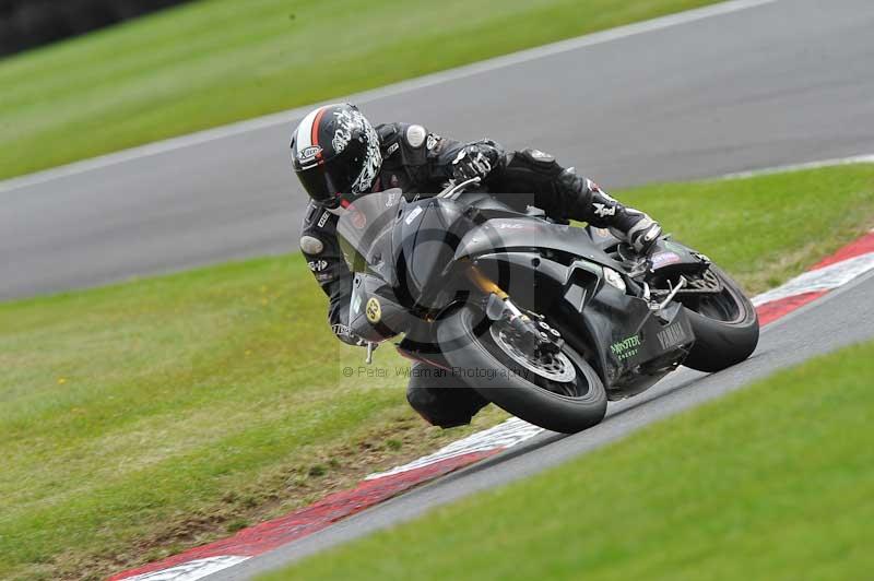 Motorcycle action photographs;Trackday digital images;cadwell;cadwell park photographs;event digital images;eventdigitalimages;motor racing louth lincolnshire;no limits trackdays;peter wileman photography;trackday;trackday photos