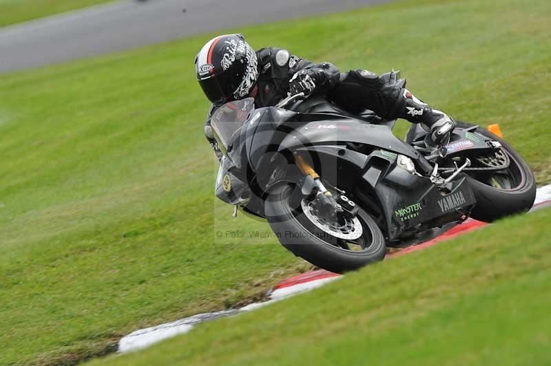 Motorcycle action photographs;Trackday digital images;cadwell;cadwell park photographs;event digital images;eventdigitalimages;motor racing louth lincolnshire;no limits trackdays;peter wileman photography;trackday;trackday photos