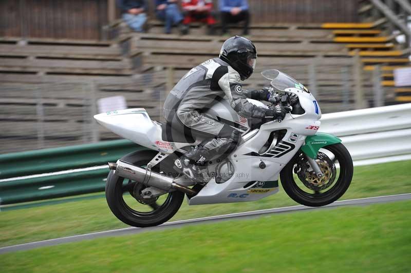 Motorcycle action photographs;Trackday digital images;cadwell;cadwell park photographs;event digital images;eventdigitalimages;motor racing louth lincolnshire;no limits trackdays;peter wileman photography;trackday;trackday photos