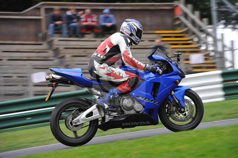 Motorcycle action photographs;Trackday digital images;cadwell;cadwell park photographs;event digital images;eventdigitalimages;motor racing louth lincolnshire;no limits trackdays;peter wileman photography;trackday;trackday photos
