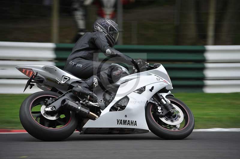 Motorcycle action photographs;Trackday digital images;cadwell;cadwell park photographs;event digital images;eventdigitalimages;motor racing louth lincolnshire;no limits trackdays;peter wileman photography;trackday;trackday photos