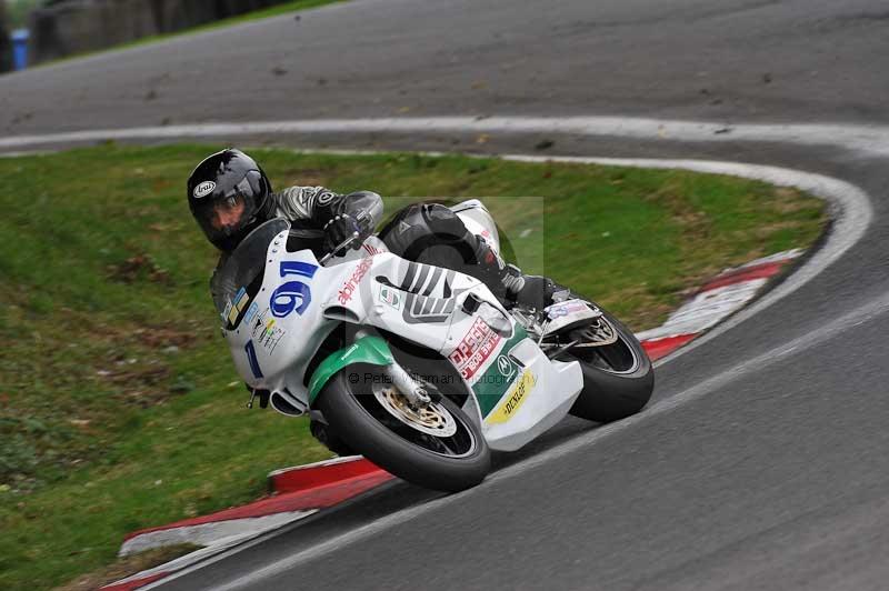 Motorcycle action photographs;Trackday digital images;cadwell;cadwell park photographs;event digital images;eventdigitalimages;motor racing louth lincolnshire;no limits trackdays;peter wileman photography;trackday;trackday photos