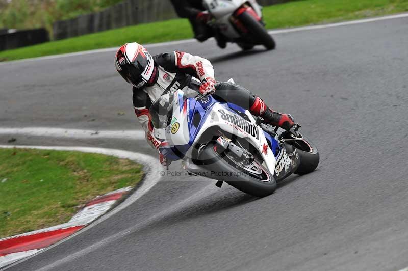 Motorcycle action photographs;Trackday digital images;cadwell;cadwell park photographs;event digital images;eventdigitalimages;motor racing louth lincolnshire;no limits trackdays;peter wileman photography;trackday;trackday photos