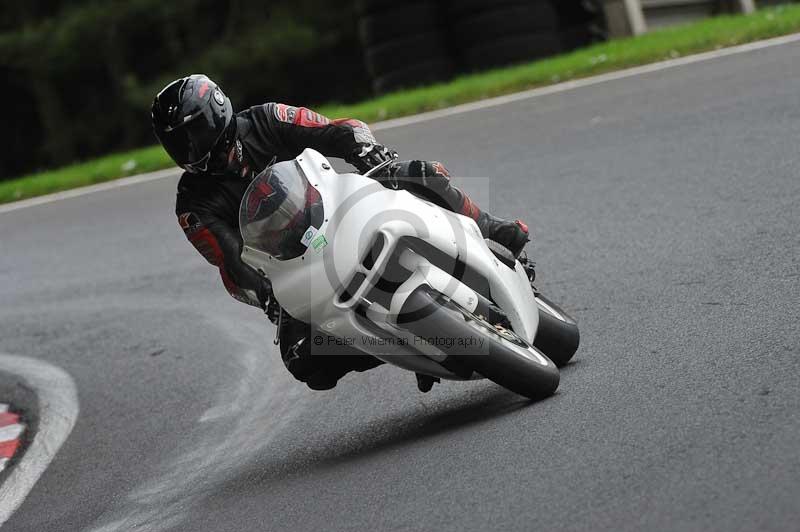Motorcycle action photographs;Trackday digital images;cadwell;cadwell park photographs;event digital images;eventdigitalimages;motor racing louth lincolnshire;no limits trackdays;peter wileman photography;trackday;trackday photos