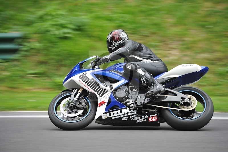 Motorcycle action photographs;Trackday digital images;cadwell;cadwell park photographs;event digital images;eventdigitalimages;motor racing louth lincolnshire;no limits trackdays;peter wileman photography;trackday;trackday photos