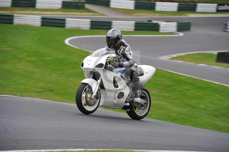Motorcycle action photographs;Trackday digital images;cadwell;cadwell park photographs;event digital images;eventdigitalimages;motor racing louth lincolnshire;no limits trackdays;peter wileman photography;trackday;trackday photos