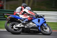 Motorcycle-action-photographs;Trackday-digital-images;cadwell;cadwell-park-photographs;event-digital-images;eventdigitalimages;motor-racing-louth-lincolnshire;no-limits-trackdays;peter-wileman-photography;trackday;trackday-photos