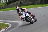 Motorcycle-action-photographs;Trackday-digital-images;cadwell;cadwell-park-photographs;event-digital-images;eventdigitalimages;motor-racing-louth-lincolnshire;no-limits-trackdays;peter-wileman-photography;trackday;trackday-photos