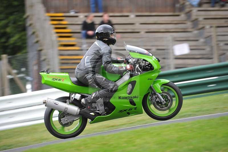 Motorcycle action photographs;Trackday digital images;cadwell;cadwell park photographs;event digital images;eventdigitalimages;motor racing louth lincolnshire;no limits trackdays;peter wileman photography;trackday;trackday photos