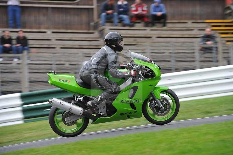 Motorcycle action photographs;Trackday digital images;cadwell;cadwell park photographs;event digital images;eventdigitalimages;motor racing louth lincolnshire;no limits trackdays;peter wileman photography;trackday;trackday photos
