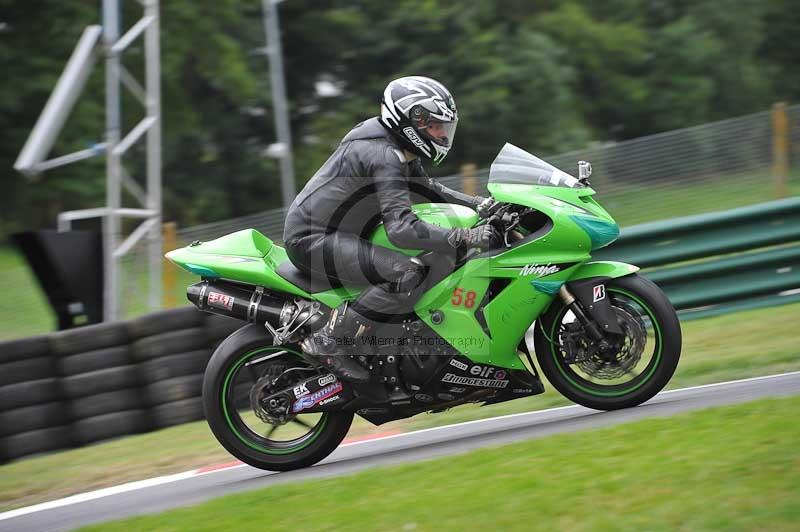 Motorcycle action photographs;Trackday digital images;cadwell;cadwell park photographs;event digital images;eventdigitalimages;motor racing louth lincolnshire;no limits trackdays;peter wileman photography;trackday;trackday photos