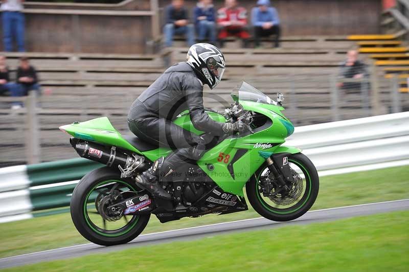 Motorcycle action photographs;Trackday digital images;cadwell;cadwell park photographs;event digital images;eventdigitalimages;motor racing louth lincolnshire;no limits trackdays;peter wileman photography;trackday;trackday photos