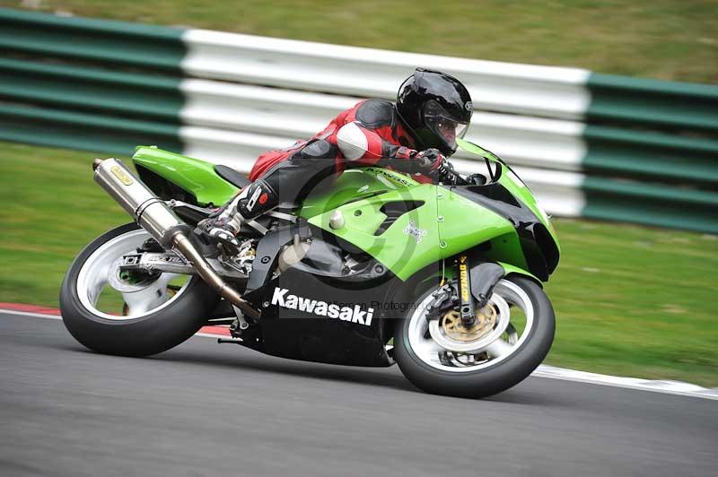 Motorcycle action photographs;Trackday digital images;cadwell;cadwell park photographs;event digital images;eventdigitalimages;motor racing louth lincolnshire;no limits trackdays;peter wileman photography;trackday;trackday photos