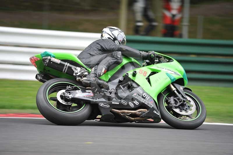 Motorcycle action photographs;Trackday digital images;cadwell;cadwell park photographs;event digital images;eventdigitalimages;motor racing louth lincolnshire;no limits trackdays;peter wileman photography;trackday;trackday photos