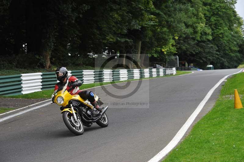Motorcycle action photographs;Trackday digital images;cadwell;cadwell park photographs;event digital images;eventdigitalimages;motor racing louth lincolnshire;no limits trackdays;peter wileman photography;trackday;trackday photos
