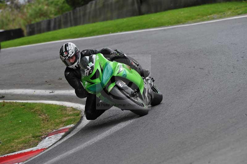 Motorcycle action photographs;Trackday digital images;cadwell;cadwell park photographs;event digital images;eventdigitalimages;motor racing louth lincolnshire;no limits trackdays;peter wileman photography;trackday;trackday photos