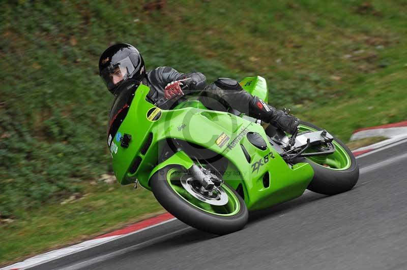 Motorcycle action photographs;Trackday digital images;cadwell;cadwell park photographs;event digital images;eventdigitalimages;motor racing louth lincolnshire;no limits trackdays;peter wileman photography;trackday;trackday photos
