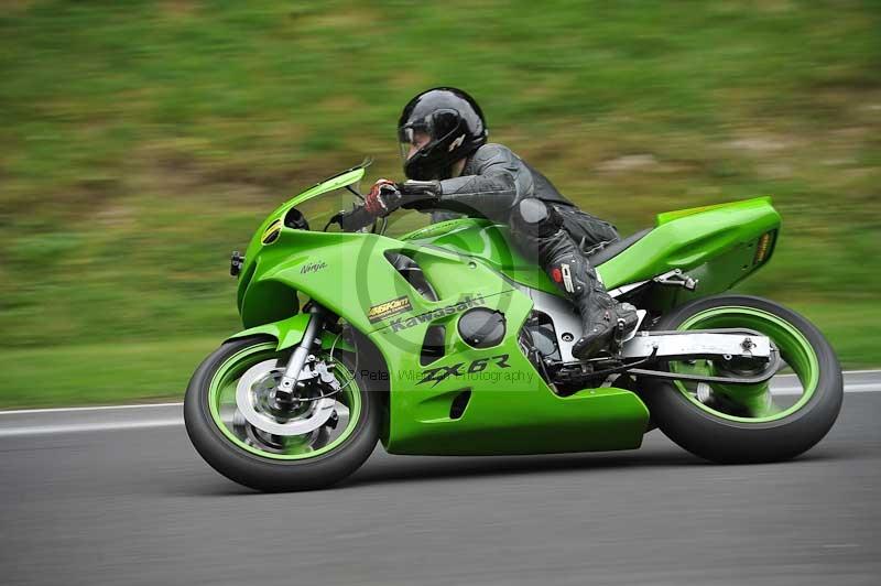Motorcycle action photographs;Trackday digital images;cadwell;cadwell park photographs;event digital images;eventdigitalimages;motor racing louth lincolnshire;no limits trackdays;peter wileman photography;trackday;trackday photos