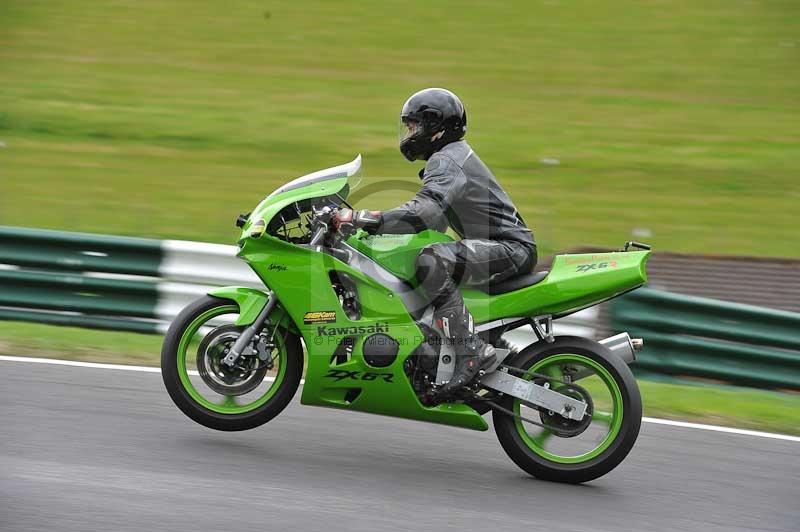 Motorcycle action photographs;Trackday digital images;cadwell;cadwell park photographs;event digital images;eventdigitalimages;motor racing louth lincolnshire;no limits trackdays;peter wileman photography;trackday;trackday photos